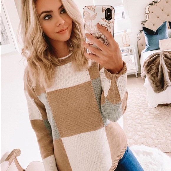Vici Sweaters - Vici Women Zach Checkered Thick Knit Sweater Small
